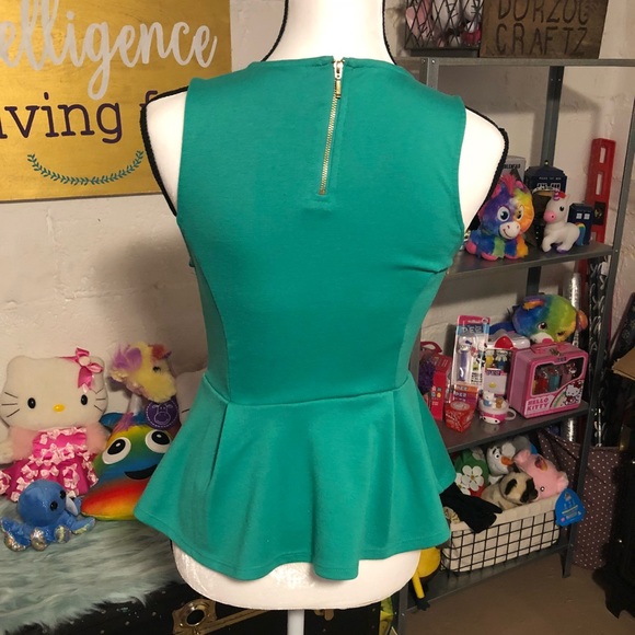 Green Sleeveless Peplum Top - SOLD! - Picture 2 of 2